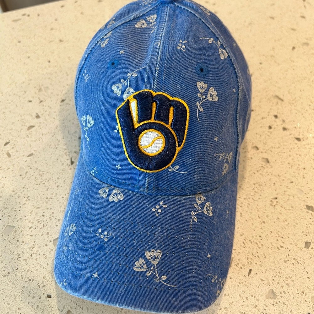 Milwaukee Brewers Women’s New Era Adjustable Cap